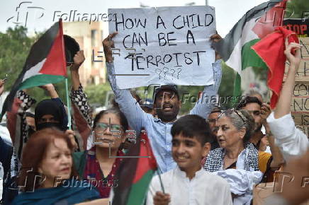 Civil society activists rally in solidarity with the Palestinian people