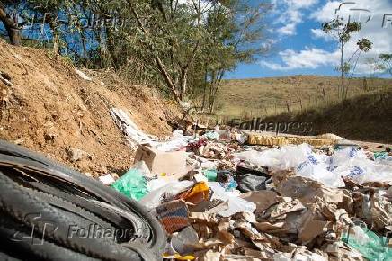 Descarte irregular ameaça meio ambiente