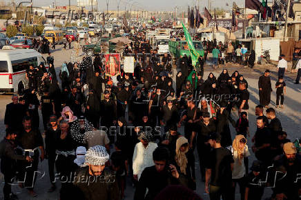Pilgrims Journey to Karbala for Arbaeen Ritual