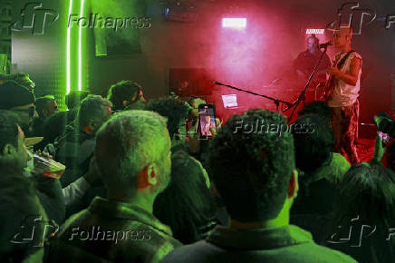Show da cantora maria beraldo no festival popload em são paulo