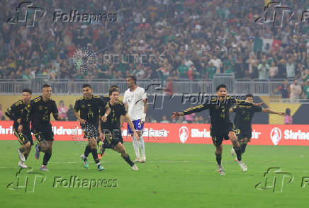 Soccer: Concacaf Gold Cup-Final-Mexico at USA
