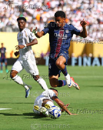 FIFA Club World Cup - Semi Final - Paris St Germain v Real Madrid