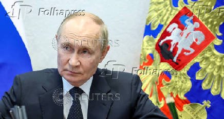 Russian President Vladimir Putin meets with VTB Bank President and Chairman of the United Shipbuilding Corporation Management Board Andrey Kostin and United Shipbuilding Corporation Director General Andrei Puchkov, in Severodvinsk