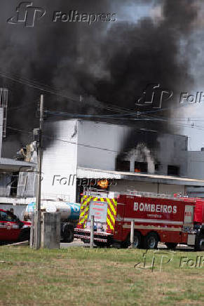 Três empresas pegaram fogo na manhã de terça, em Pindamonhangaba