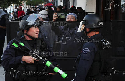 Protests against immigration sweeps continue in Los Angeles