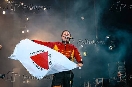 Biquíni celebra 40 anos de carreira no palco do prime rock brasil