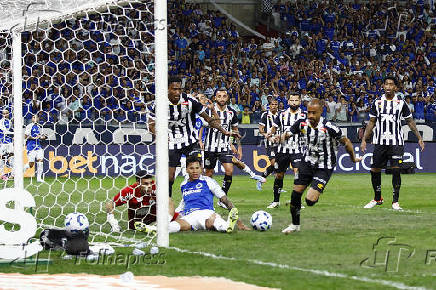 PARTIDA ENTRE CRUZEIRO (MG) e SANTOS (SP)