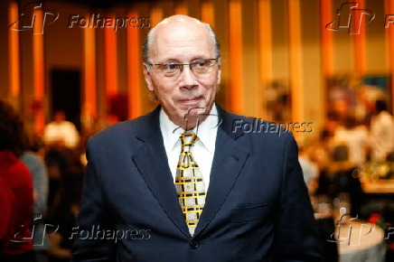 Aloisio Cravo no jantar beneficente da Santa Fé em São Paulo