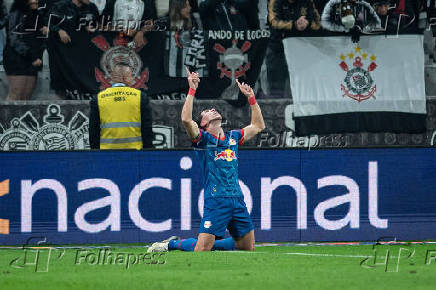 Partida entre corinthians e red bull bragantino pelo campeonato brasileiro