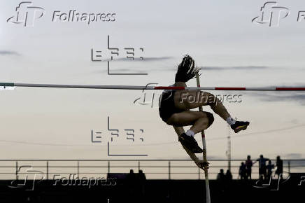 Atletismo: salto con pértiga femenino