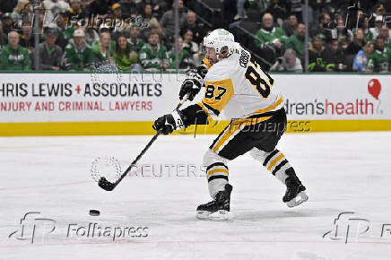 NHL: Pittsburgh Penguins at Dallas Stars