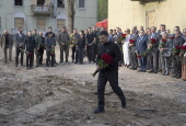Ukrainian President Zelensky visits site of Russian missile strike in Kyiv