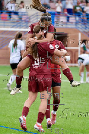 Dux Logroño - Cacereño
