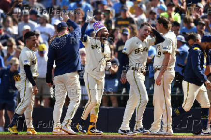 MLB: Los Angeles Dodgers at Milwaukee Brewers