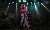 Virada Cultural - Vanessa da mata na Parada Inglesa