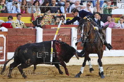 Corrida de toros mixta en Mérida