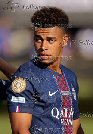 FIFA Club World Cup - Group B - Paris St Germain v Botafogo