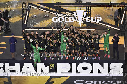 Soccer: Concacaf Gold Cup-Final-Mexico at USA