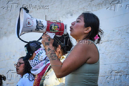 La comunidad asiática de Los Ángeles se une a la hispana para frenar las redadas de ICE