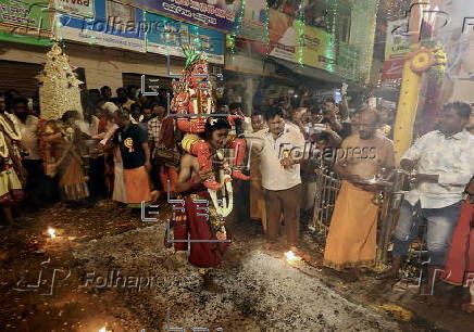 Hindu Karaga festival in Bangalore