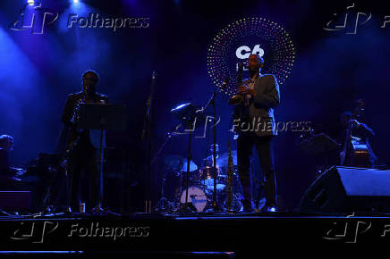 Show do brian blade e the fellowship band no c6 fest em são paulo
