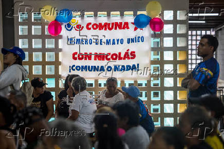 Las bases del chavismo celebran asambleas para postular candidatos a comicios municipales