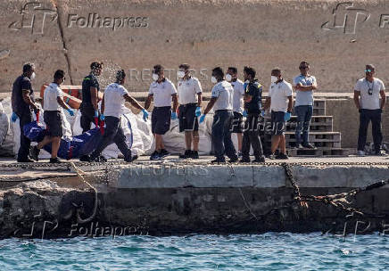 At least 20 migrants die in shipwreck off Italy's Lampedusa island