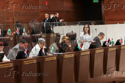 Costa Rica lawmakers debate lifting President Chaves' immunity from prosecution