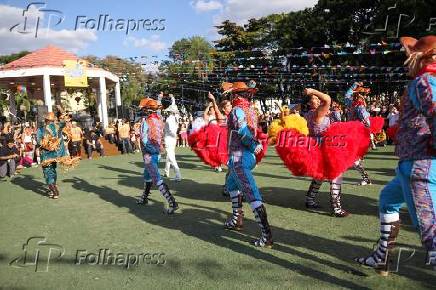 Grupo Paixao Caicara (SP).