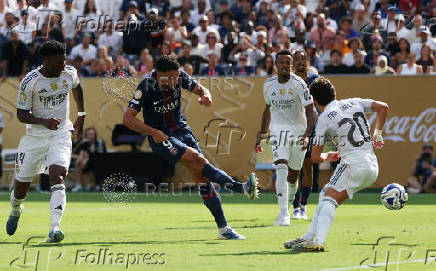FIFA Club World Cup - Semi Final - Paris St Germain v Real Madrid
