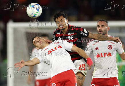 Copa Libertadores - Round of 16 - First Leg - Flamengo v Internacional