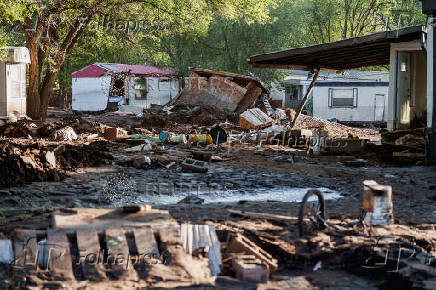 Deadly flooding in Ruidoso, New Mexico