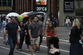 Domingo de frio na Av. Paulista aberta para pedestres em São Paulo