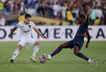 FIFA Club World Cup - Group B - Paris St Germain v Botafogo