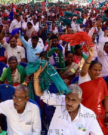 Farmers continue to protest against 'land grab' in Bangalore