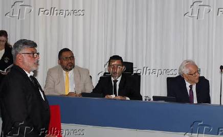 Alexandre frota em homenagem ao apresentador carlos alberto de nóbrega em cotia sp