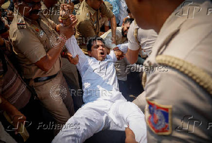 Congress party protest against country's financial crime agency in New Delhi