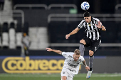 Partida entre Botafogo e Ceará válida pelo Campeonato Brasileiro 2025.
