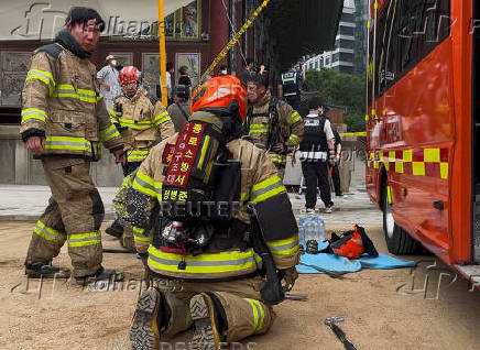Fire at the Central Buddhist Museum building in Seoul