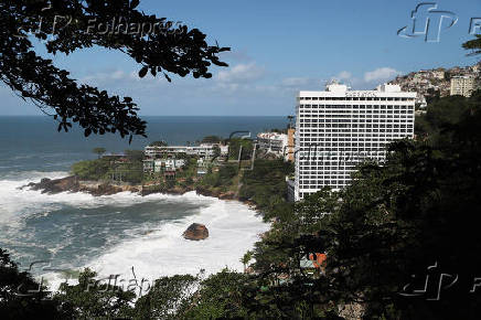 Ressaca do mar no Rio de Janeiro.