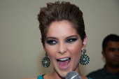 A atriz Isabella Santoni 