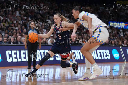 NCAA Womens Basketball: Final Four National Semifinal-Connecticut at UCLA