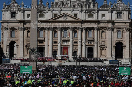 FILE PHOTO: Pope Francis' funeral