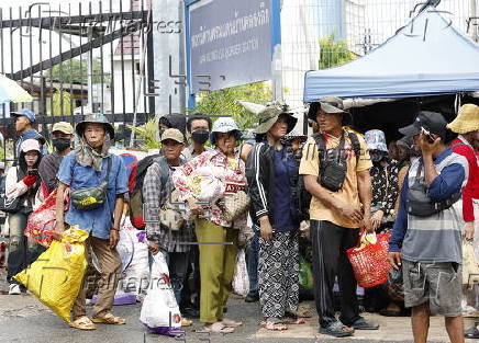 Thailand closes land crossings with Cambodia amid border disputes