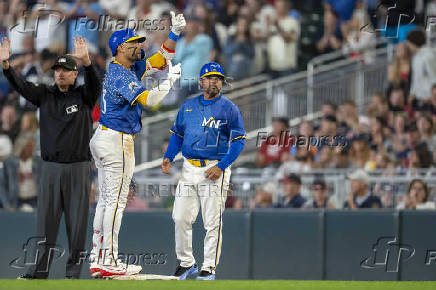 MLB: Toronto Blue Jays at Minnesota Twins