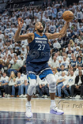 NBA: Playoffs-Golden State Warriors at Minnesota Timberwolves