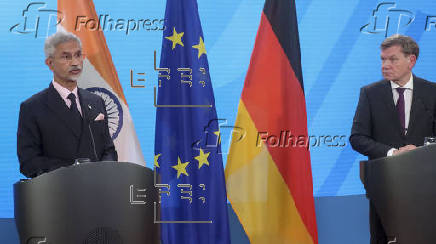 El ministro de Exteriores de la India, Subrahmanyam Jaishankar, comparece ante la prensa con el ministro de Exteriores alemán, Johann Wadephul.