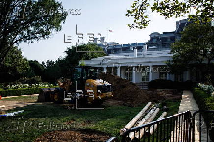 Construction in White House Rose Garden