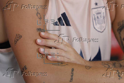 La selección española femenina de fútbol marca estilo en tatuajes