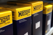Illustration shows Hengst truck filters